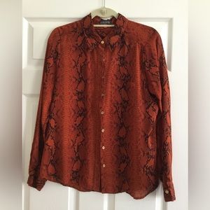 Vince Camuto M Semi-Sheer Washable Blouse